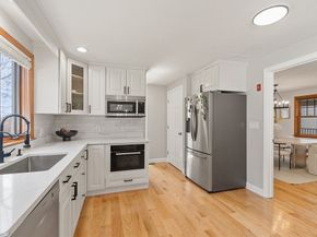 933 Liberty Square Rd, Boxborough MA 01719