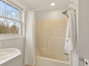 933 Liberty Square Rd, Boxborough MA 01719
