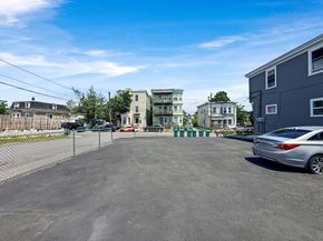17-19 Acorn St, Lynn MA 01902