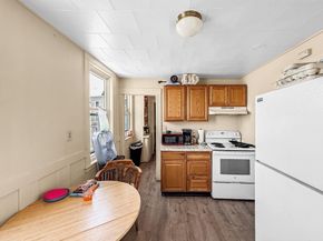 17-19 Acorn St, Lynn MA 01902