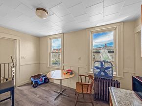 17-19 Acorn St, Lynn MA 01902