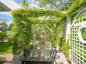 184 Granite St, Rockport MA 01966