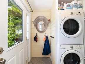 184 Granite St, Rockport MA 01966