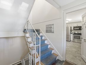 119 Emerson Gardens Rd 119, Lexington MA 02420