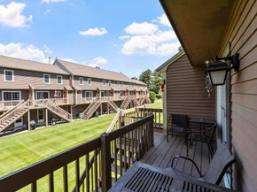 52 Heritage Dr 52, Tewksbury MA 01876