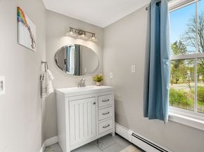 178 Main, Groveland MA 01834