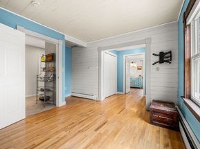 178 Main, Groveland MA 01834