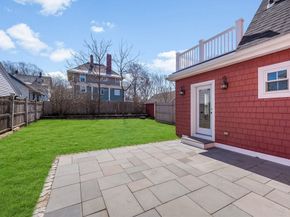 8 Riverside Ave, Gloucester MA 01930