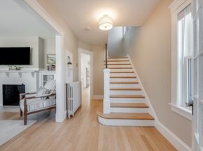 8 Riverside Ave, Gloucester MA 01930
