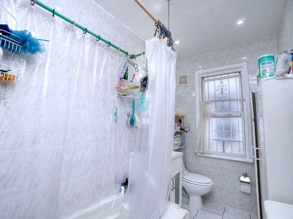 63-10 Saunders Street, Queens NY 11374