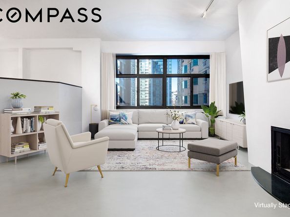 529 West 42nd Street 7N, New York NY 10036