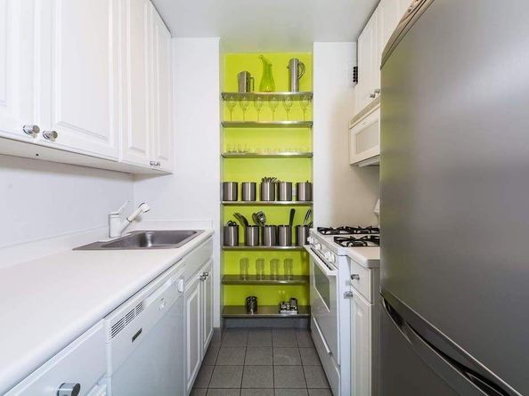 310 East 46th Street 9S, New York NY 10017