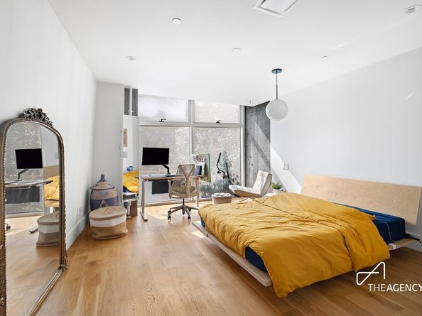 115 Norfolk Street 301, New York NY 10002