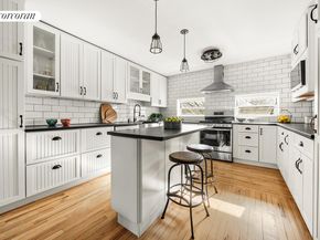 327 4th Street 4C, Brooklyn NY 11215