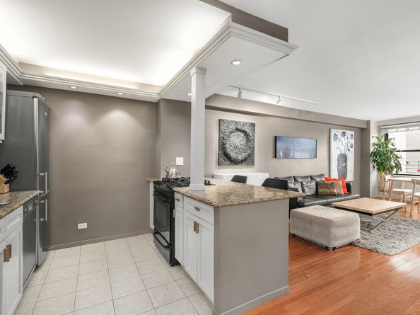 225 East 57th Street 6S, New York NY 10022