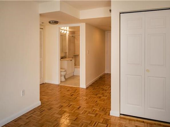 308 East 38th Street 12C, New York NY 10016