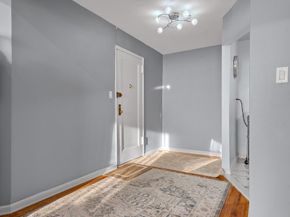 67-30 Clyde Street 5T, Queens NY 11375