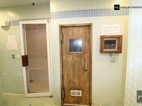 250 East 40th Street 4 A, New York NY 10016