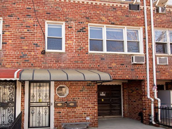 572 92nd Street, Brooklyn NY 11209