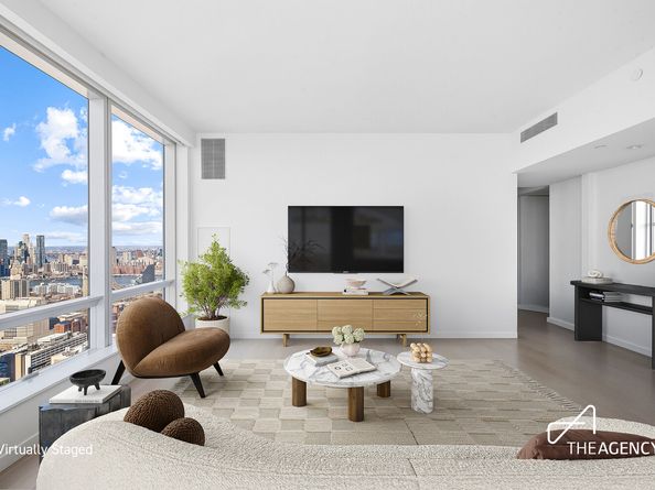 1 City Point 63H, Brooklyn NY 11201