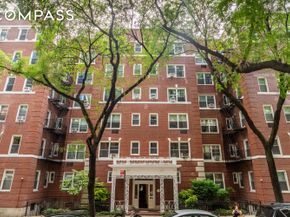 310 West 55th Street 4K, New York NY 10019