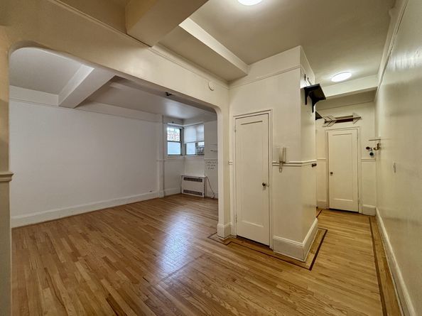 720 Fort Washington Avenue A, New York NY 10040