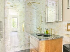 23 West 9th Street 3R, New York NY 10011
