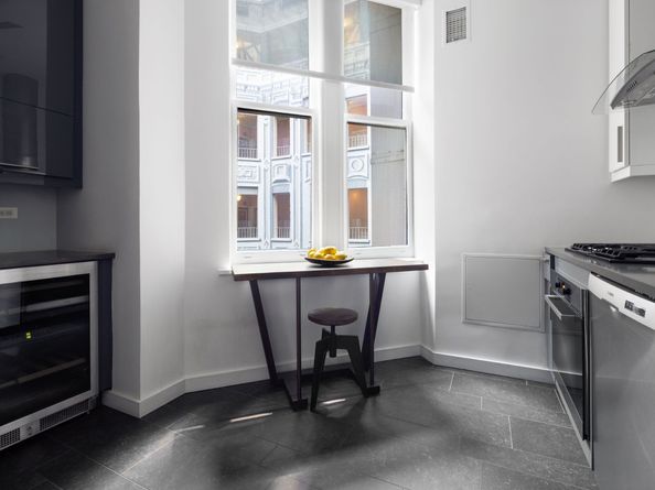180 West 58th Street 11A, New York NY 10019