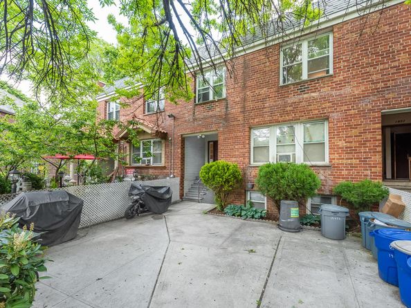 19-49 80th Street, Queens NY 11370