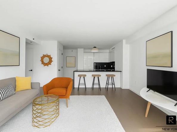385 1st Avenue 5H, New York NY 10010