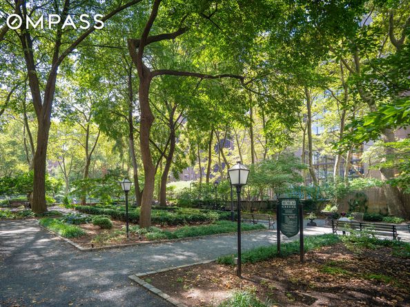 45 Tudor City Place 1708, New York NY 10017