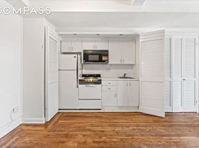 45 Tudor City Place 1708, New York NY 10017