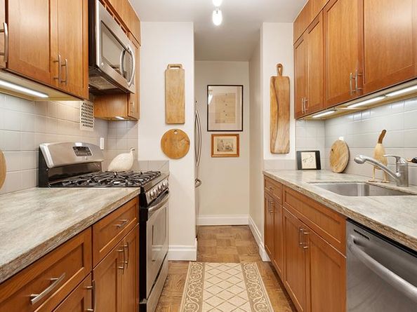 10 East End Avenue 4A, New York NY 10075