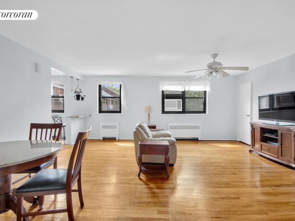 21-29 Utopia Parkway UPSTAIRS, Queens NY 11357