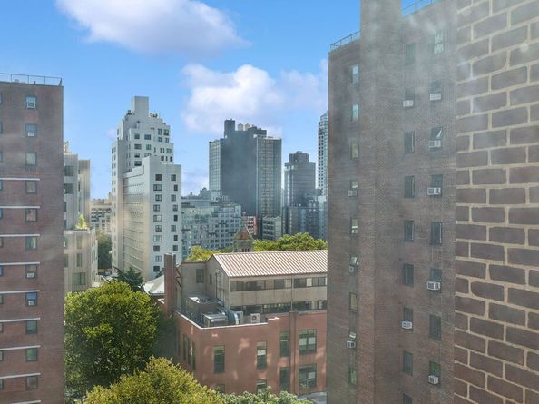 215 Adams Street 12F, Brooklyn NY 11201
