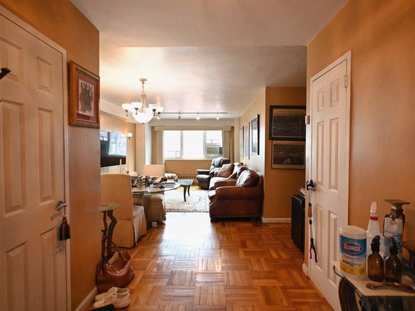 175 Adams Street 14c, Brooklyn NY 11201