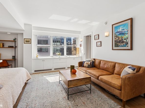 330 3rd Avenue 19G, New York NY 10010