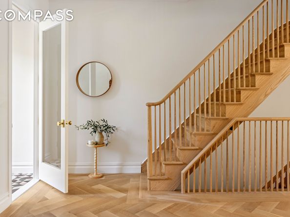 174 Hall Street, Brooklyn NY 11205