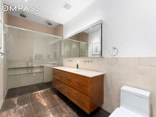 175 East Broadway 8A, New York NY 10002