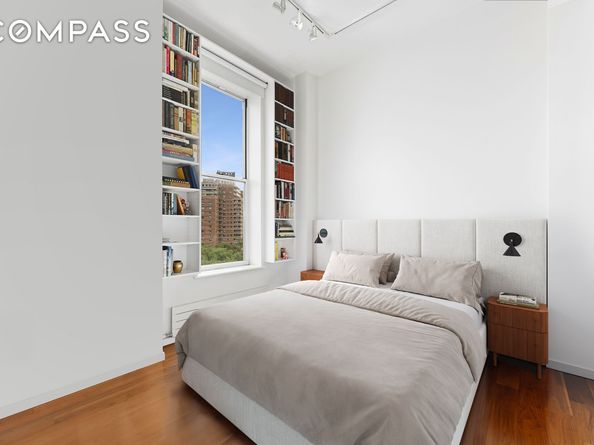 175 East Broadway 8A, New York NY 10002