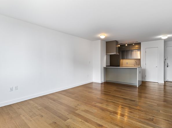 225 Rector Place 12R, New York NY 10280