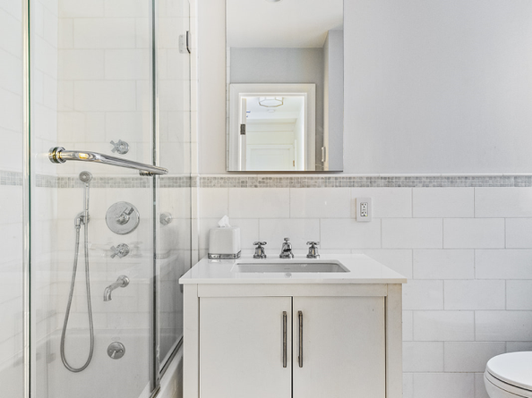 174 West 76th Street 3H, New York NY 10023