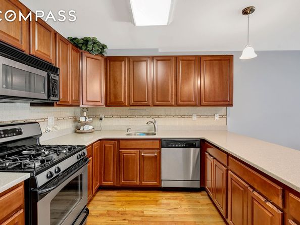 10220 Rockaway Beach Boulevard 3C, Queens NY 11694