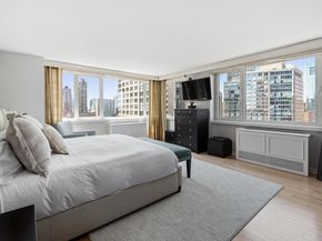 45 West 67th Street 25D, New York NY 10023