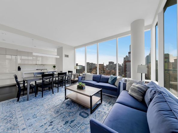 300 East 23rd Street 19B, New York NY 10010