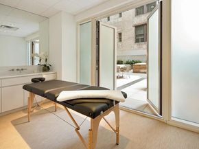 300 East 23rd Street 19B, New York NY 10010