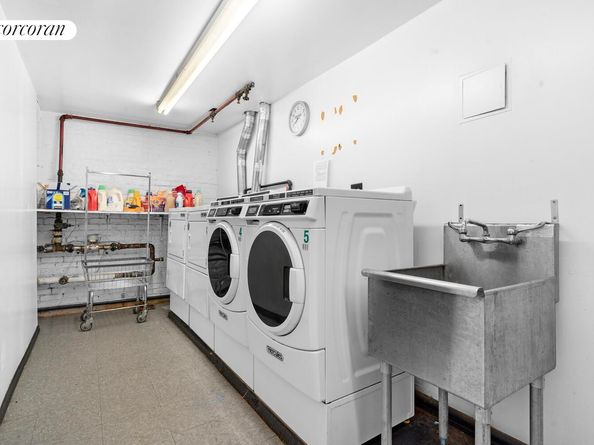 213 Eastern Parkway 3, Brooklyn NY 11238