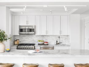 595 Main Street 508, New York NY 10044