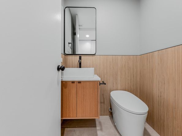 146 West 57th Street 52E, New York NY 10019