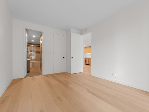 146 West 57th Street 52E, New York NY 10019